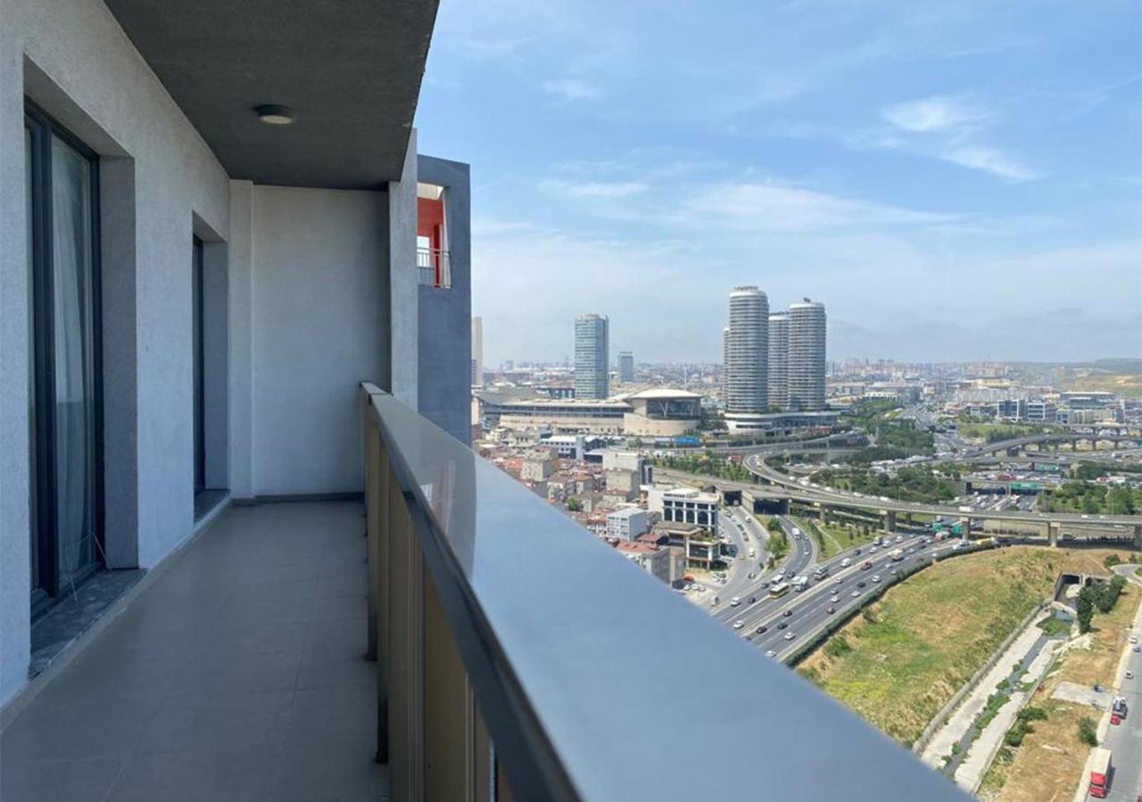High Rise Apartment Suite With Balcony 伊斯坦布尔 外观 照片